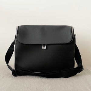 Louis Vuitton - Messenger Bag